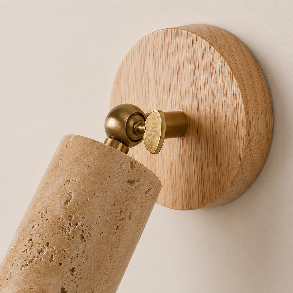 Applique murale spot en travertin et bois Noma