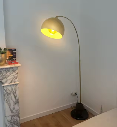 Photo client de Lampadaire arc doré pour salon Livia